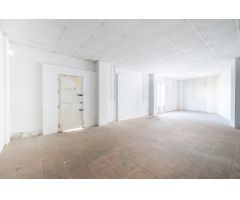 Local comercial en venta con ubicación privilegiada y precio inmejorable.