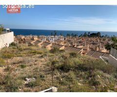 PARCELA CON VISTAS AL MAR