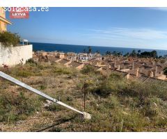 PARCELA CON VISTAS AL MAR