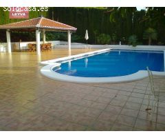 VILLA EN EL LIMONAR