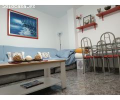 BONITO Y CÓMODO  APARTAMENTO A POCOS METROS DE LA PLAYA.....