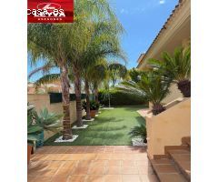 EXCLUSIVO CHALET EN VENTA EN BOLNUEVO CON VISTAS AL MAR