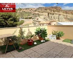 EXCLUSIVO CHALET EN VENTA EN BOLNUEVO CON VISTAS AL MAR