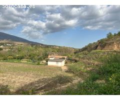 Fantástica finca de recreo en el Valle de Lecrìn