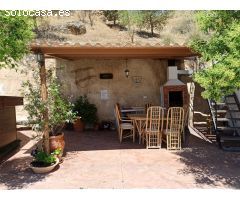 IMPRESIONANTE ALOJAMIENTO RURAL DE CASAS CUEVA