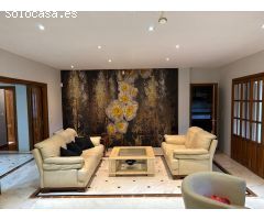 ESPECTACULAR CASA CON AMBIENTE MUSICAL!!!!