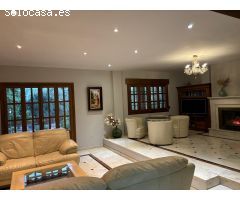 ESPECTACULAR CASA CON AMBIENTE MUSICAL!!!!