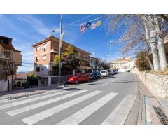 Edificio en Venta en Cogollos de la Vega, Granada