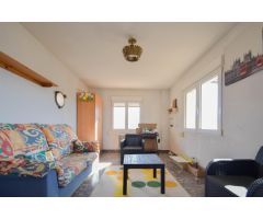 Chalet Independiente en Cenes de la Vega con Parcela de 1.187 m².