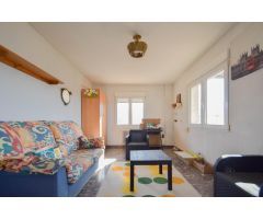 Chalet Independiente en Cenes de la Vega con Parcela de 1.187 m².