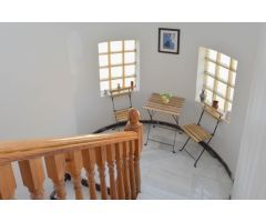 Chalet Independiente en Cenes de la Vega con Parcela de 1.187 m².