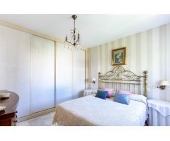 CASA PAREADA EN GRANADA