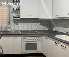 Gran casa en el centro de Otura