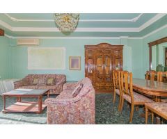 Amplia vivienda unifamiliar en Casanueva