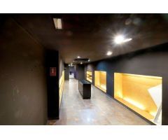 Excepcional local en Plaza Campo Verde
