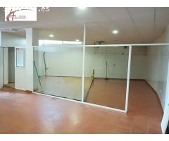 Local comercial de 140 m2 construidos en el Barrio de Monachil