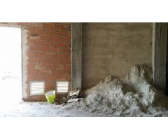 Local comercial en planta baja del edificio Angemar.
