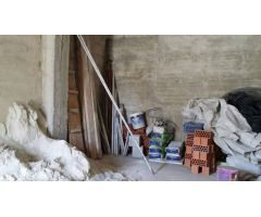 Local comercial en planta baja del edificio Angemar.