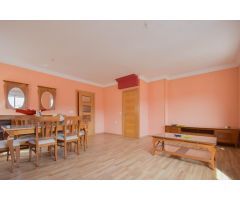 ¡MAGNIFICA CASA EN ALFACAR! Espaciosa, luminosa, versátil... y  amueblada