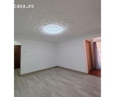 Piso en Venta en Valencia de las Torres, Valencia