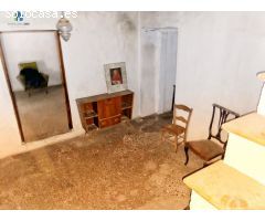 CASA HISTORICA EN INCA !
