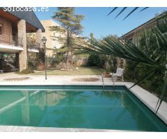 Espectacular chalet INDIVIDUAL CON PISCINA PRIVADA!