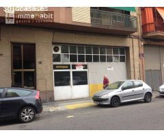 LOCAL DE 240 M2 EN CAP PONT