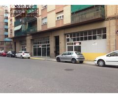 LOCAL DE 240 M2 EN CAP PONT