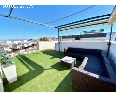 VILLA NUEVA CON PISCINA PRIVADA EN BENIJOFAR.  Propiedad exclusiva en urbanización de lujo.