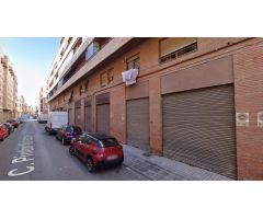 LOCAL EN CREVILLENTE DE 248 M2, CALLE PINTOR VELÁZQUEZ  LOCAL COMERCIAL IDEAL PARA METER VEHÍCULOS O