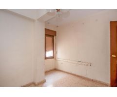 VIVIENDA DE BANCO EN HURCHILLO