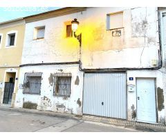 CASA CON GARAJE EN MOLINS, A 5 MINUTOS DE ORIHUELA