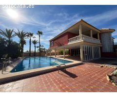Exclusiva Villa en Torrevieja - TORRETA FLORIDA