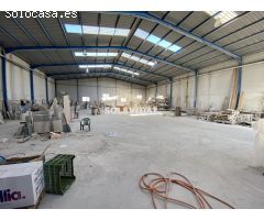 NAVE INDUSTRIAL DE 800 M2 EN JACARILLA