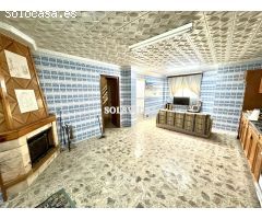 Casa con encanto y gran jardín en el casco histórico de Orihuela – Zona Cruz Roja  Se vende preciosa