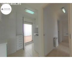 AMPLIO PISO TOTALMENTE REFORMADO AL LADO DEL CASCO ANTIGUO DE CUBELLES
