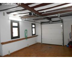 Se vende casa palaciega en el entorno de la catedral