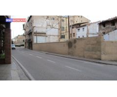 Se venden casa y terreno para edificar, centro Tarazona