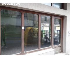 SE VENDE LOCAL COMERCIAL EN LA ZONA DEL CALAVERÓN