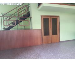 SE VENDE LOCAL COMERCIAL EN LA ZONA DEL CALAVERÓN