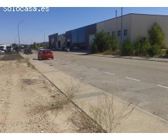 SE VENDE PARCELA INDUSTRIAL EN GOLMAYO