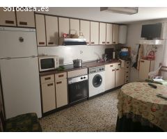 SE VENDE CASA Y FINCAS EN NOVALLAS