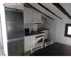 Se vende apartamento junto a Palacio