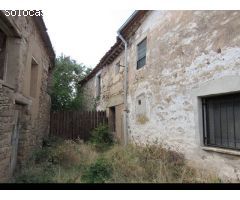 Vendo casa + terreno + cochera en ALDEALSEÑOR, Soria