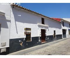 Parcela de 300 M2 y 12,5 M de fachada en el centro de Olivares, C/ Roelas.