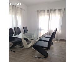 CASA PAREADA EN LOS MAJUELOS