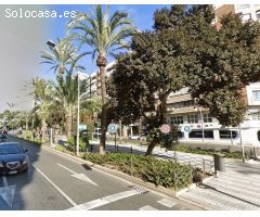 PISO EN EL CENTRO ALICANTE 4 DORMITORIOS Y VISTAS AL MAR Y AVENIDA