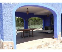 Su Nuevo Hogar en Busot con Vistas de Ensueño