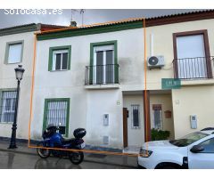 Casa 5D en venta en Carrión de los Céspedes