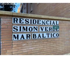 Amplio piso de 3 dormitorios en Simón Verde (Mairena del Aljarafe)